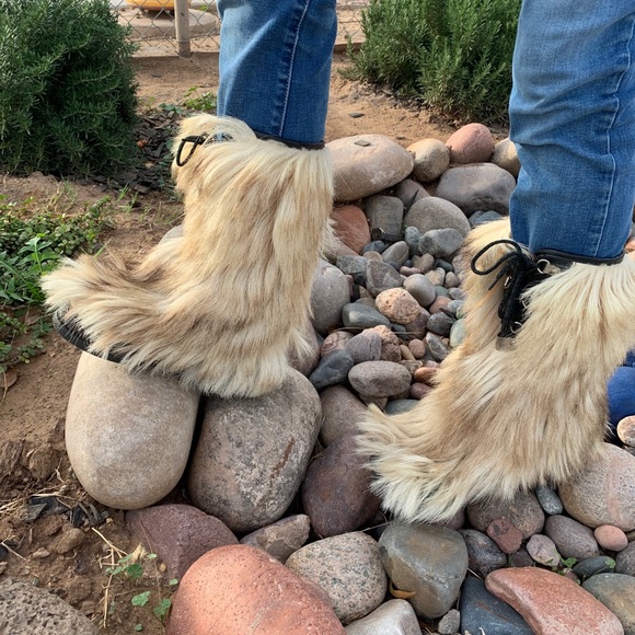 Lackner Kitzzbuhel Fur Boots - Picture 6 of 13